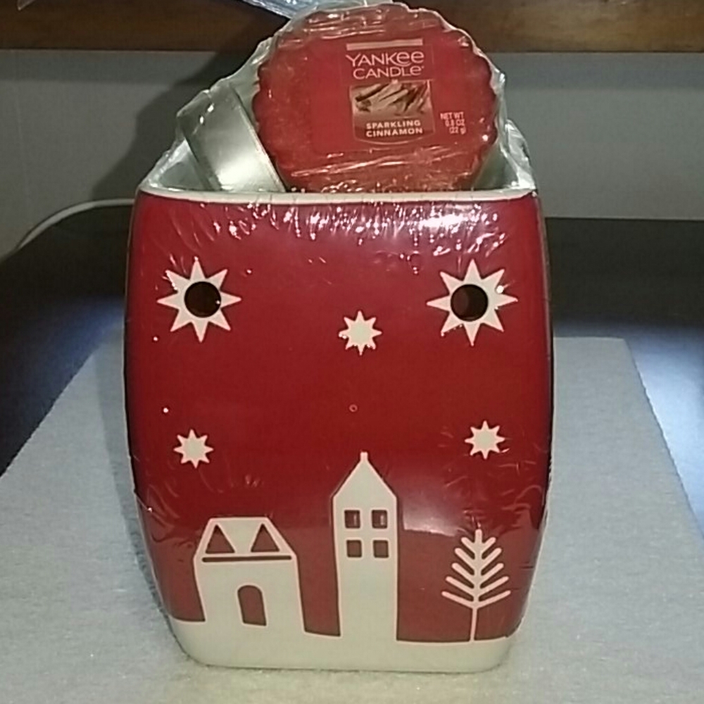 Yankee Candle Tea Light Tart Warmer NEW